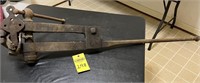 Antique Leg Vise