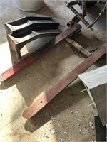 Homemade Pallet Forks For on Loader Bucket