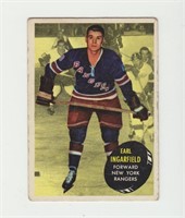 1961 Topps Earl Ingarfield Hockey Card