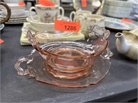 2pc DEPRESSION GLASS BOWL / PLATE