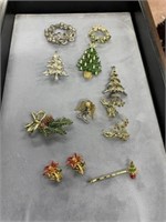 Christmas Brouches/pins, earrings
