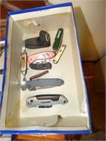 9 ASSORTED POCKET KNIVES