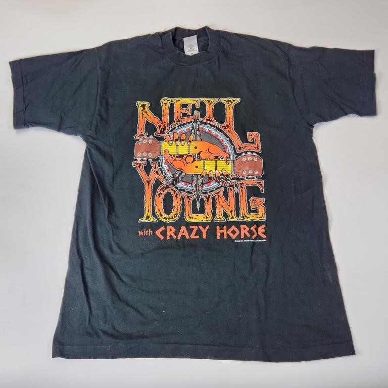 1997 NEIL YOUNG W/ CRAZY HORSE CONCERT SHIRT