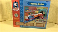 Thomas and friends railroad and vehicles with box