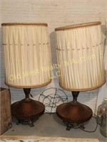(2) Lamps (BS)