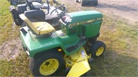 JD 318 Riding Lawn Mower