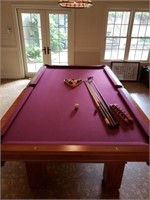 DLT 8' Billard/Pool Table and Accessories