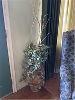 Decorative Pot w/faux ivy