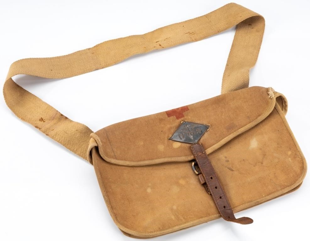 U.S. WWI M1902 Medical Eagle Snap botton Pouch