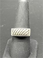 Sterling Silver Ring, Size 8, 
Tw 6.11g