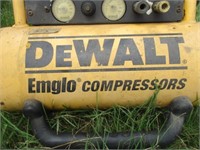 912) air compressor Dewalt