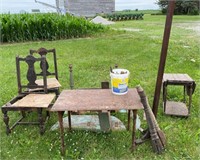 Large Lot of Furniture Parts