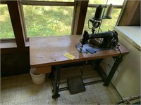 Singer Sewing Machine & Bench