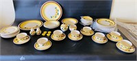 Vtg Brown Eyed Susan Hand Painted Dishes