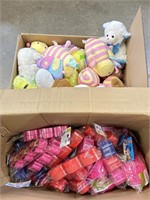 New Lot of 2 Easter Boxes Supplies, Toys,