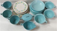 25 Piece Melmac Dish Set