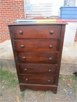 SMALL ANTIQUE DRESSER - PICK UP ONLY