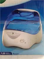 Vicks - Filtered Cool Moisture Humidifier