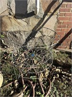 Vintage Wire Collapsible Laundry Basket