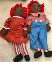 E - PAIR OF COLLECTIBLE DOLLS (B36)