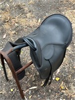 (Private) CHILDS WINTEC SADDLE