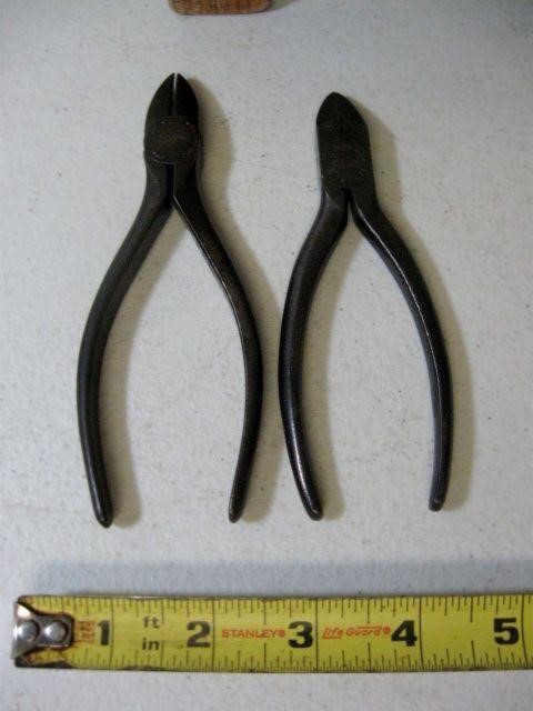 2 Pr Wire Stripping Pliers Klein & Ma Bell