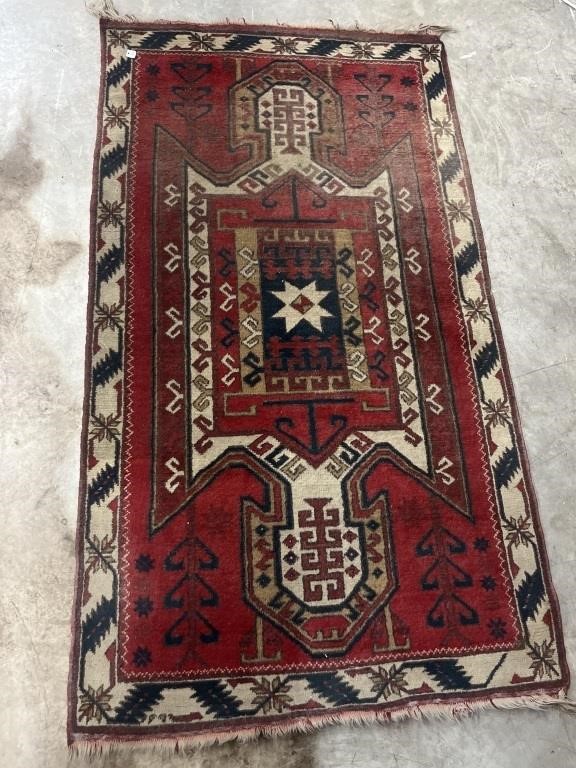 41”x72” Persian rug Red base brown tan accents