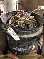 5 GALLON BUCKET OF LOG CHAINS