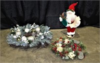 Christmas Lot: Wreaths and Santa