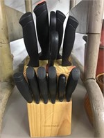 FarberWare knife set in block. Not complete.