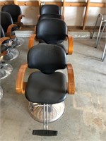 4 Hydraulic Salon Chairs