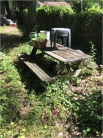 Picnic Table (plants included!)