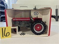 1/16 Scale Massey Ferguson 1100