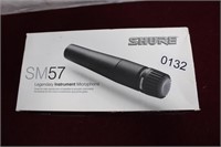 Shure SM57-LC  Legendary Microphone / New