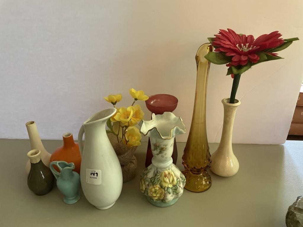 ASSORTED BUD VASES - GLASS AND CERAMIC