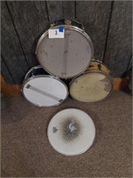 Lot of 3 snare drums, some parts missing