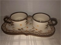 Temp-tations 2 mugs and 2 trays