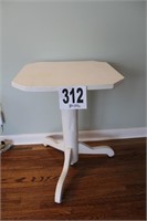 25" Table