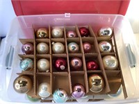 Assorted Christmas Bulbs & Tote