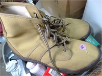 Sz 10 Hodgman Quality Boots & Camo Bag