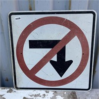 NO RIGHT TURN METAL ROAD SIGN