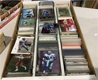 Sports cards - box lot of NFL trading cards   1492