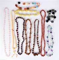 A Group of 10 Pcs Necklaces