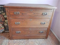 39.5"x 17"x 33" Antique Oak Chest Of Drawers