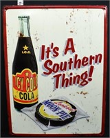 Metal It's A Southern Thing Moon Pie sign