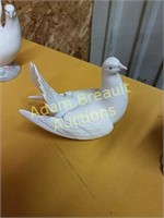 Lladro hand made in Spain Dove figurine