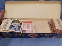 Score 1989 baseball cards NOT sure if complete