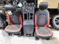 2017 Ford F150, front seats and console