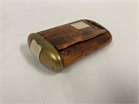 1775 wood and brass snuff case