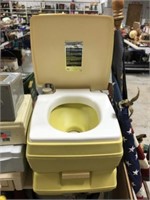 CAMPING TOILET